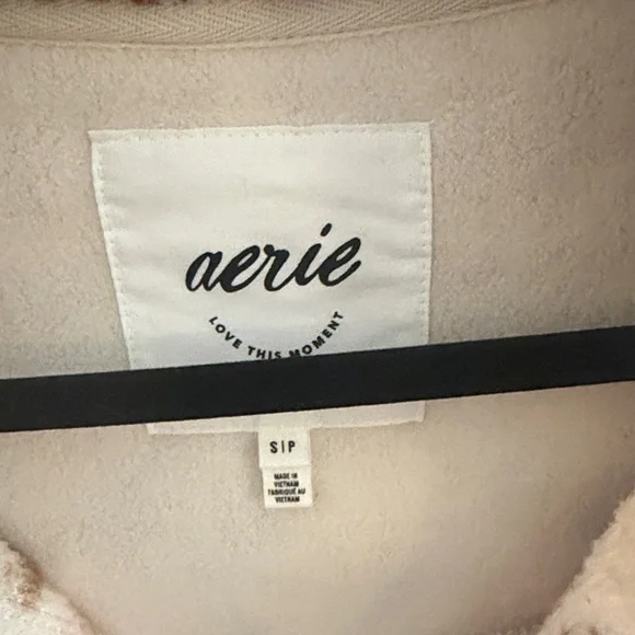 Aerie Women's Half Zip Fleece - Picture 3 of 6